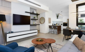 Sea View 2 BR near Shouk Hacarmel by HolyGuest